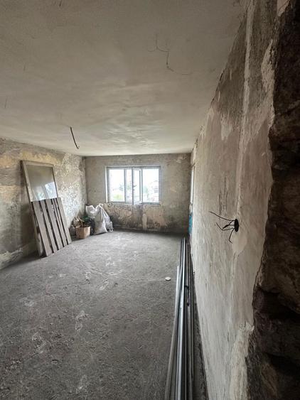 Apartament 3 canere vand s-au schimb - 1