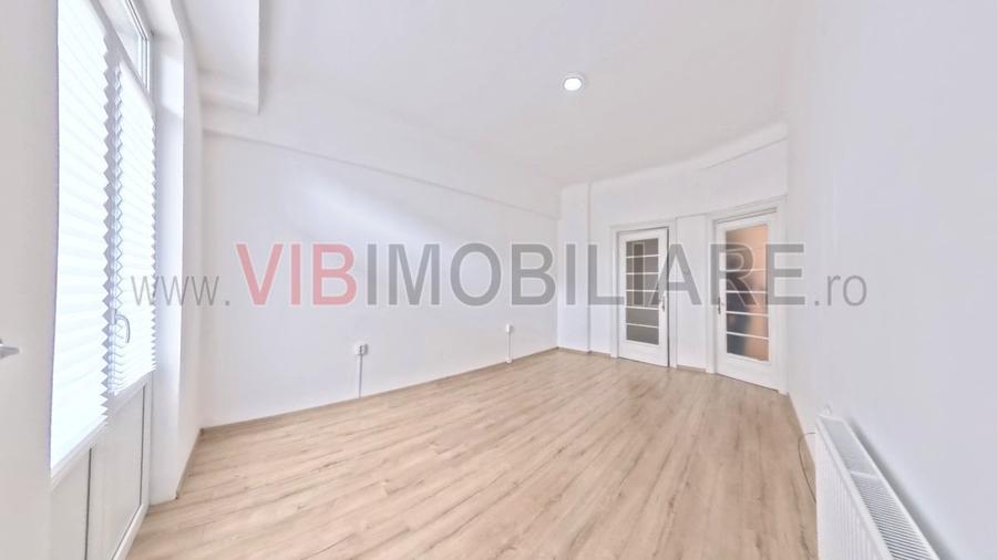 Victoriei- Romana - Lascar Catargiu - 3 camere - nemobilat - 87 mp utili cu cent - 1