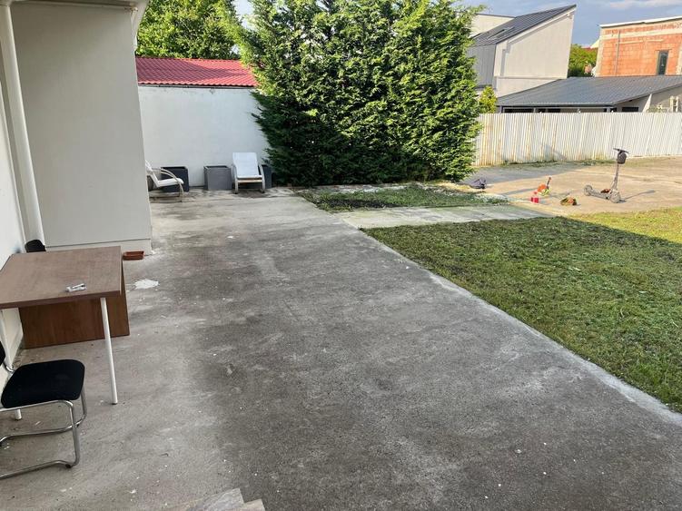 Proprietate renovata, ideala Apart-Hotel, Clinica, Birouri, curte generoasa. - 3