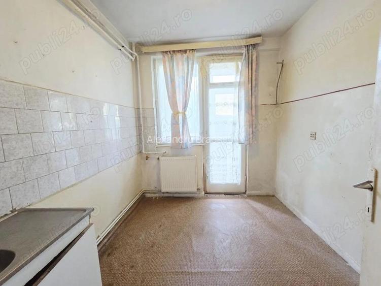 NOU PE PIATA !!! Apartament cu potential format din 2 camere si 2 balcoane