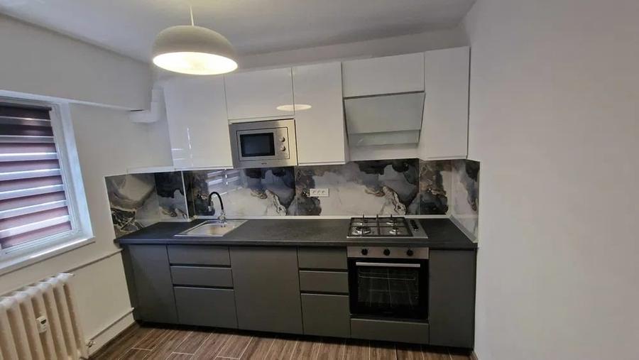 Inchiriere Apartament 2 camere Decomandat Renovat Drumul Taberei-Bld. Ghencea - 1