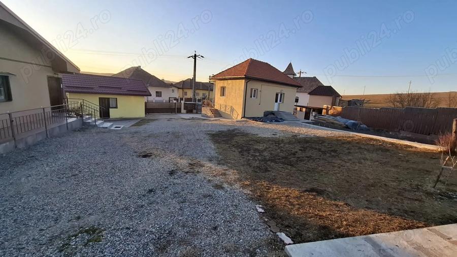 3 Case la pret de una, com. Baciu, sat Salistea Noua, CLUJ - 6