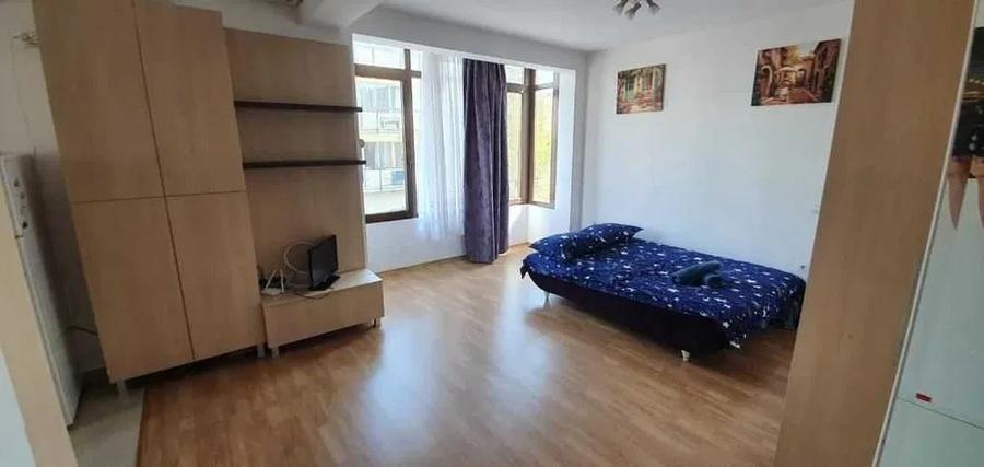 Garsoniera spatioasa Astra - 1