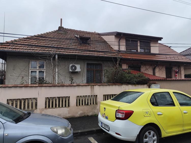 CASA ZONA DRUMUL SARII, METROU ORIZONT - 1