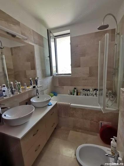 apartament cu 3 camere Ultracentral - 1