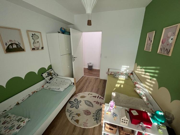 Vând apartament cu 4 camere 85 mp Pacurari - 7