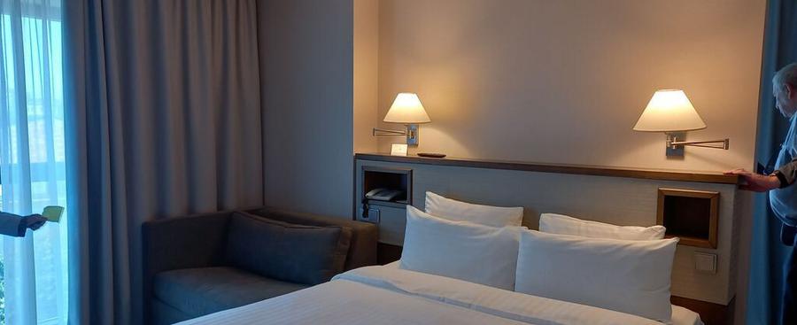 Hotel 4 stele 78 camere Piata Unirii - 1