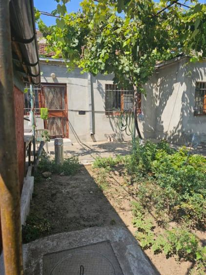 Casa de vanzare - zona Coiciu - 10