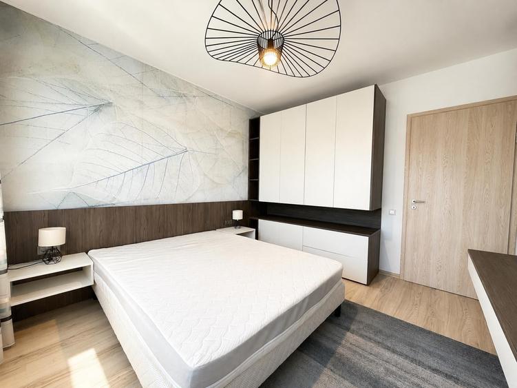 Apartament cu 2 camere semidecomandat în Băneasa
