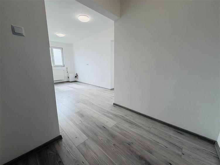 Apartament cu 2 camere decomandat în Rogerius