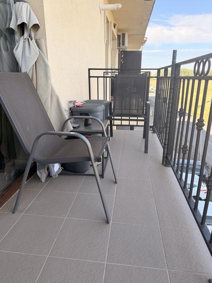 Apartament cu 2 camere decomandat, mobilat în Giroc