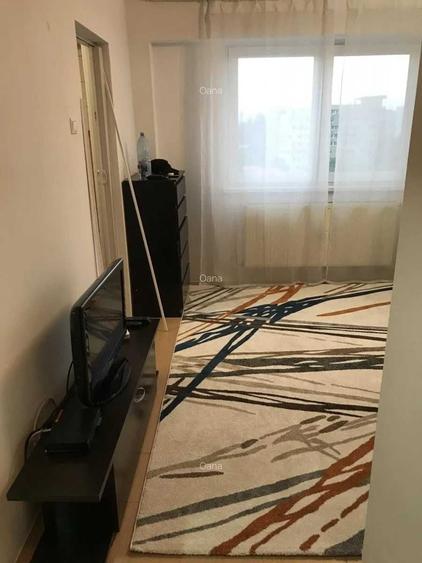 Garsonieră semidecomandată în Gorjului