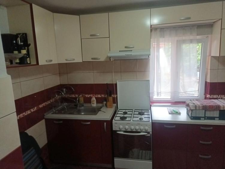 Casă cu 4 camere în Verșeni