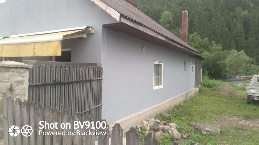 Casă cu 4 camere cu Teren 210 Mp în Farcașa