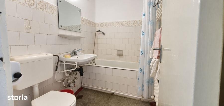 Apartament cu 3 camere decomandat în Țiglina 2