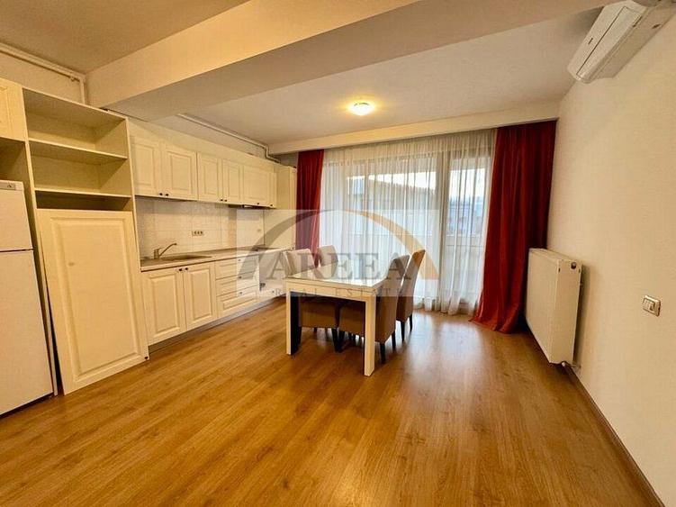 Apartament cu 3 camere în Băneasa