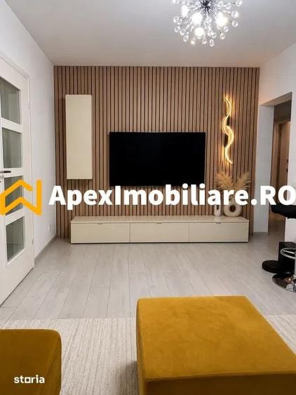 Apartament cu 3 camere semidecomandat în Timpuri Noi