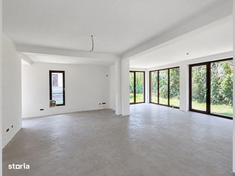 Casă cu 4 camere în Gulia