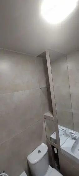 Apartament cu 2 camere decomandat în Florilor