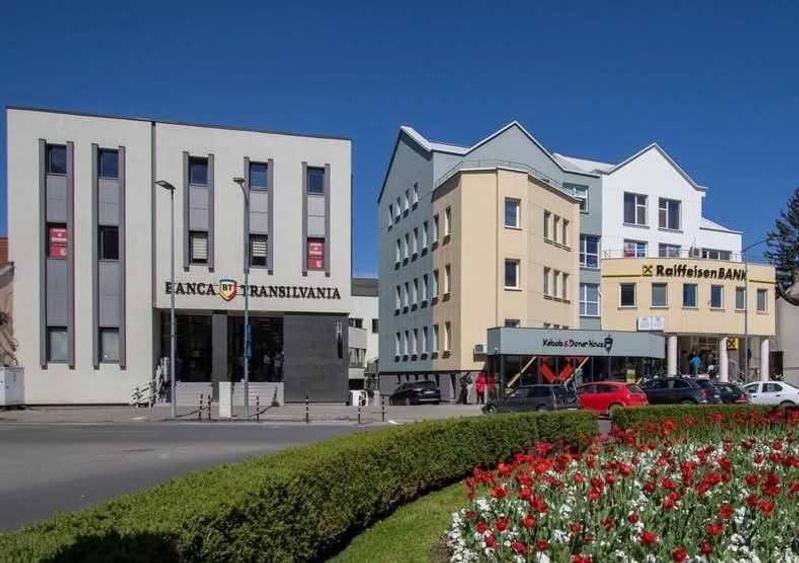 Spațiu comercial, în Central