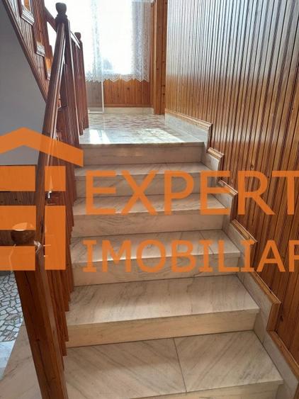 Casa compusa din 7 camere situata in zona EFORIE NORD - CENTRU - 11