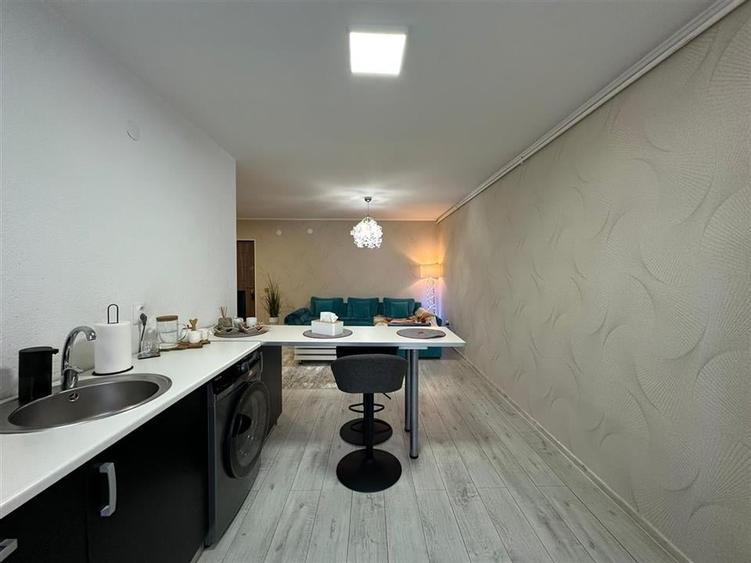 Apartament 3 camere balcon si parcare Strand - Belvedere - 7