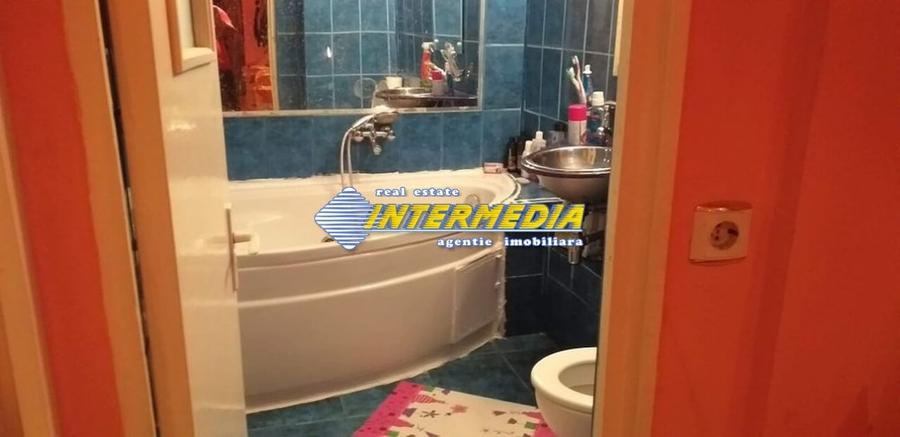 Apartament 3 camere decomandat de inchiriat Alba Iulia - 4