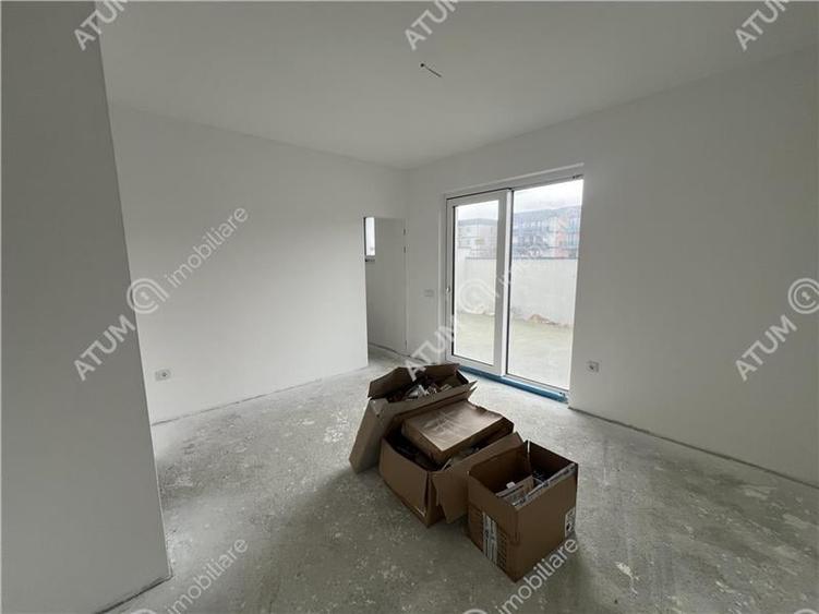 Casa cu 4 camere si teren 250 mp in Selimbar zona Triajului - 16