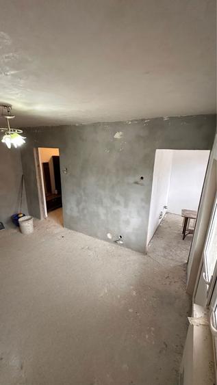 Garsoniera 25 mp etaj 2 - 7