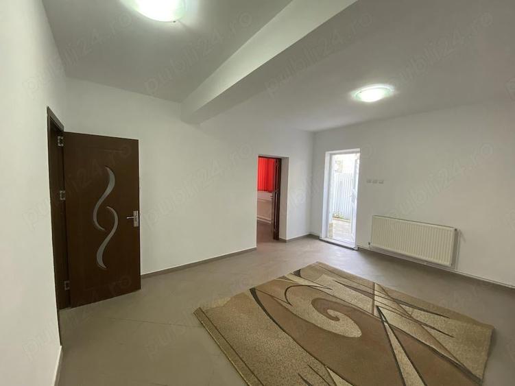 Persoana fizica Iasi, ofer pentru inchiriere spatiu comercial 65mp - 6