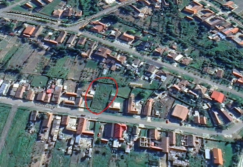 Teren intravilan 743 mp în Recaș – 18 ml front stradal, utilități la poartă, zon - 2