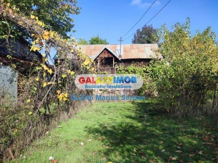 Vanzare casa batraneasca  si teren Raciu - 4