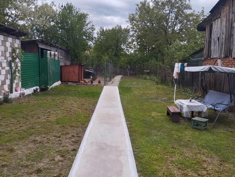 Schimb casa cu apartament 3 camere - 3