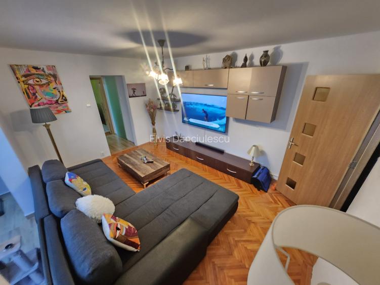 2 Cam-Circumvalatiunii-3 Min de Centru-Mobilat-Centrala--60MP-95000 Euro!