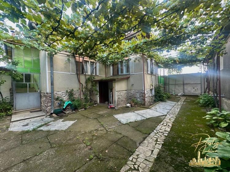 Casa cu anexe si teren de 959 mp de vanzare in Tinca - Bihor - 40