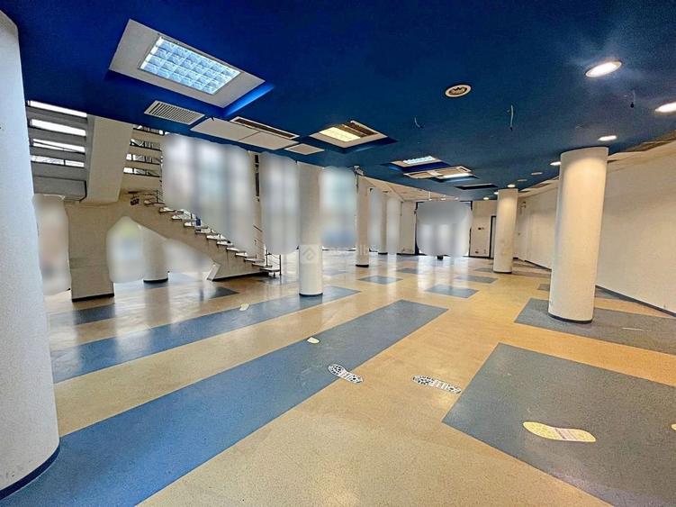 Semicentral - Podu Ros, spatiu comercial Parter + Etaj, amenajat - 1