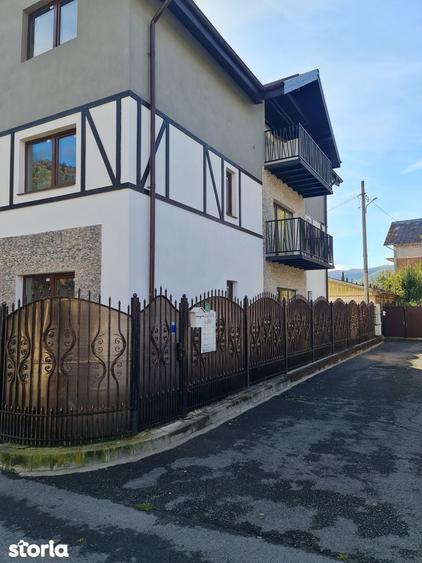 Vila cu vedere Panoramica Sinaia Cartier Platou Izvor - 10