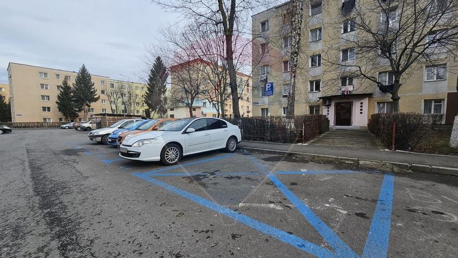 Spațiu comercial de închiriat | Zona Florilor | Aleea Violetelor | - 2