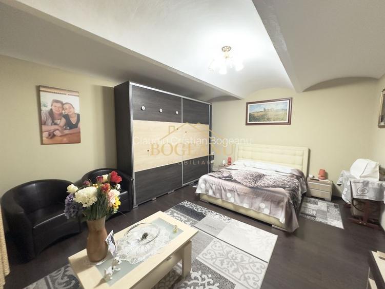 BG04 Ap cu 2 camere,Stil Italian,Zona Centrala