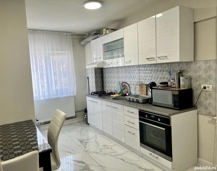Proprietar, vand apartament cu 2 camere in zona Micalaca. - 4