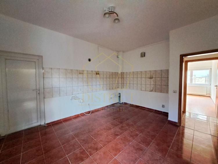 Com 0% Casă individuală cu 7 camere si garaj | Lidl Braytim - 8