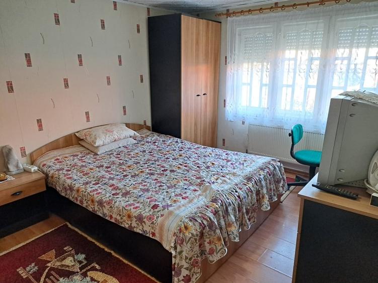 Inchiriez casa 3 camere, Reghin, Central - 2