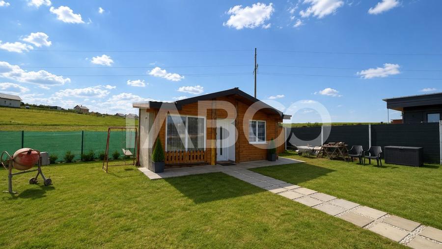 Teren de vanzare 500 mp + cabana la cheie cu utilitati Sura Mare - 1