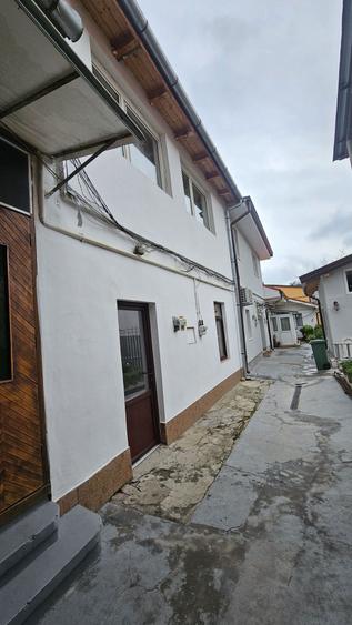 Apartament cu 2 camere de vanzare la casa in curte comuna - 6