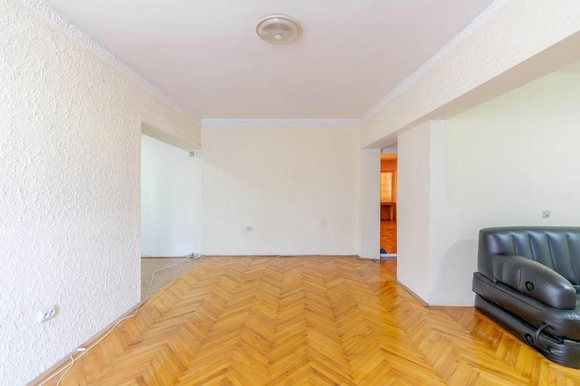 Slobozia, Cosminului - 21