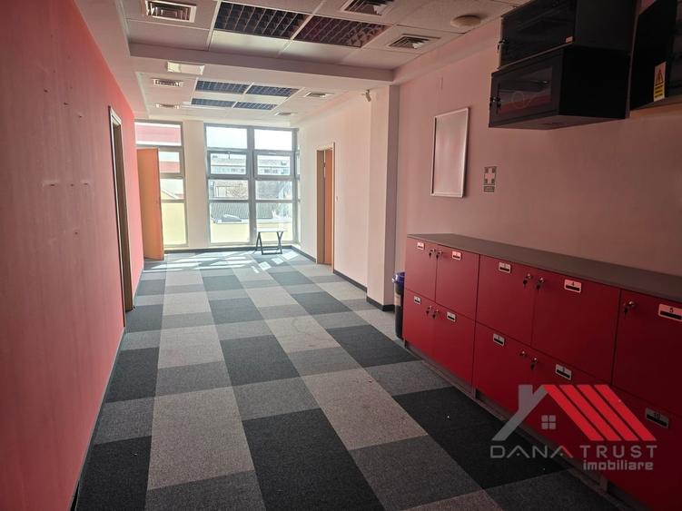 Bdul Eroilor  -  SAD Birouri 180 mp – 10 euro/mp - 2