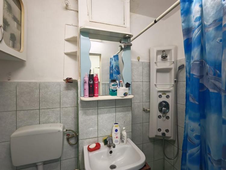 Apartament str. Violetelor - 7