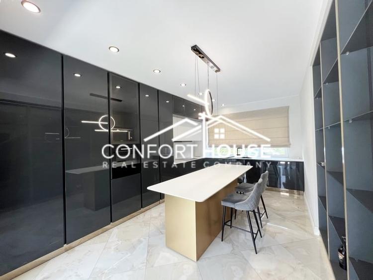 Vila  cu arhitectura moderna,  D+P+E,  piscina,  IANCU NICOLAE -British School - 24