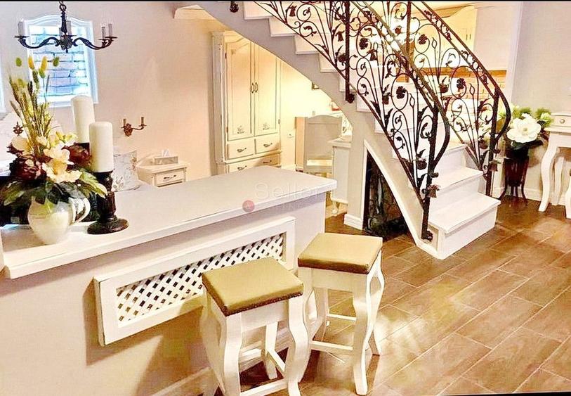 Casa cocheta pozitionata central - 16