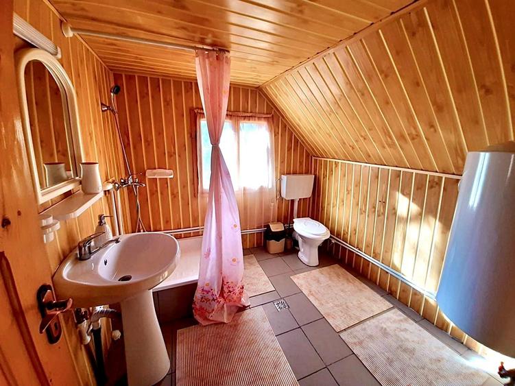 Pensiune 7 camere, Lepsa - 15